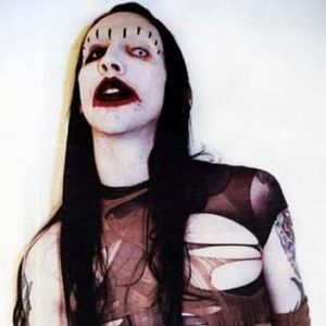 Meet your Posher, Halli